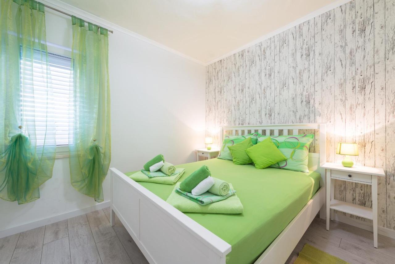 קאבטאט Apartment Semes מראה חיצוני תמונה